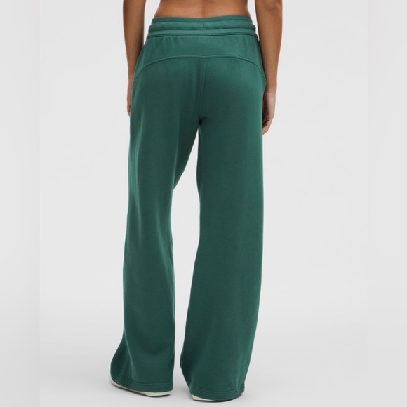 Lululemon Scuba Mid-Rise Wide-Leg Pant Short ~ Sz XS ~ Storm Teal Green - Picture 5 of 9